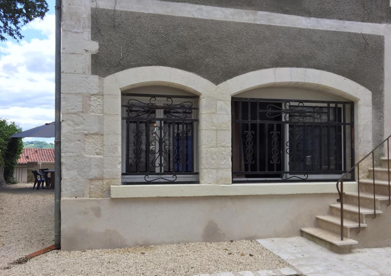 Appartement Cour Ancienne Abbaye Saint-Astier  エクステリア 写真